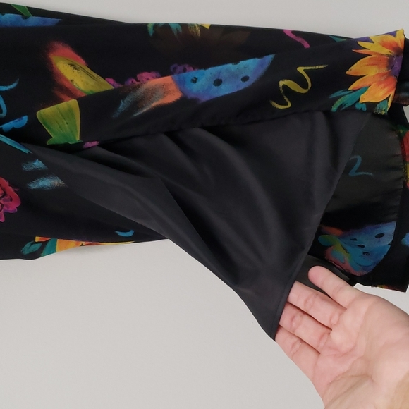 Vintage bright floral wrap-style maxi‎ skirt - Picture 9 of 12